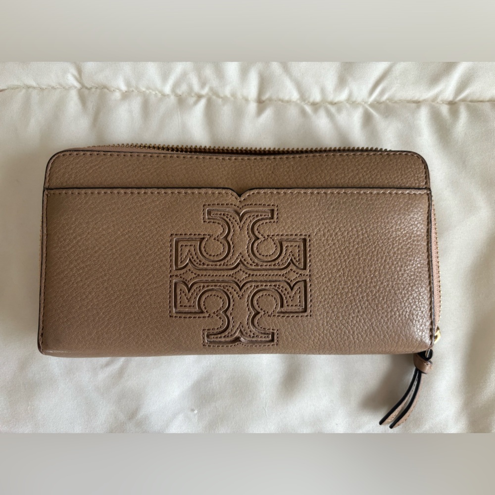 Tory Burch Tan Leather Continental Wallet